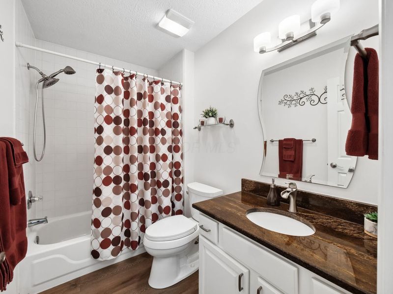6972 Greensview Village Drive, Canal Winchester, OH 43110 Photo 32