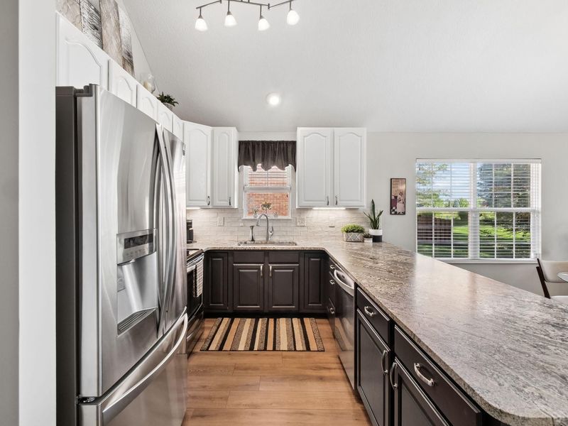 6972 Greensview Village Drive, Canal Winchester, OH 43110 Photo 7