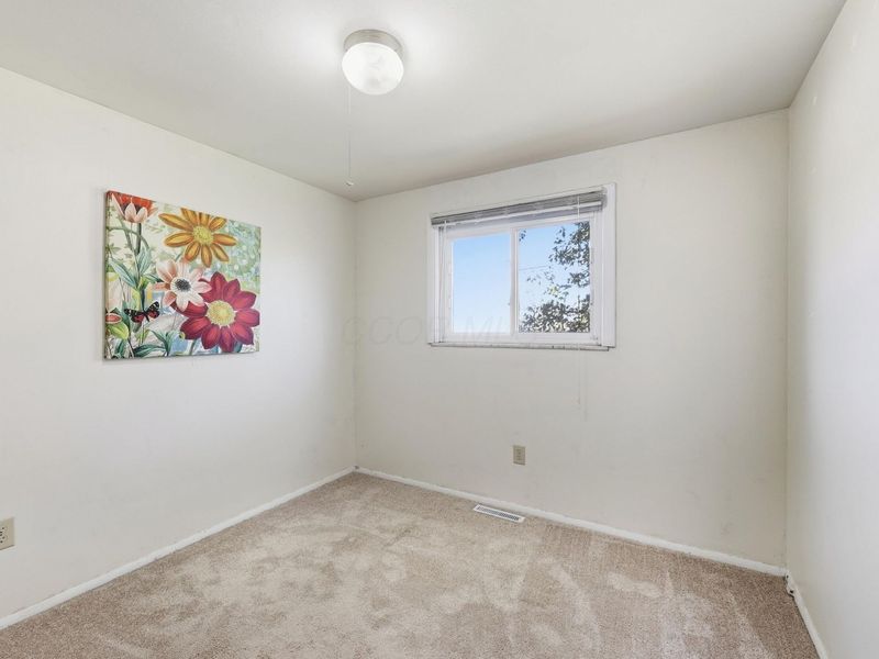 3318 Noe Bixby Road, Columbus, OH 43232 Photo 15