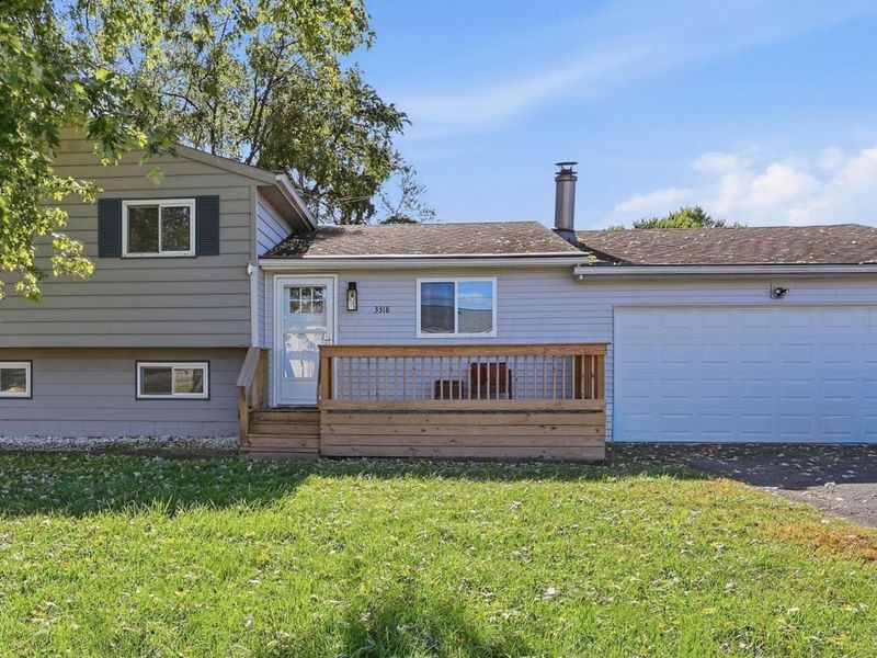 3318 Noe Bixby Road, Columbus, OH 43232 Photo 2