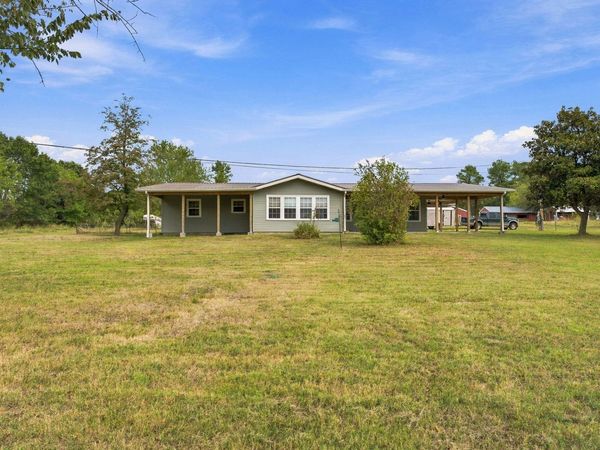 19116 Highway Zz , Aurora, MO 65605