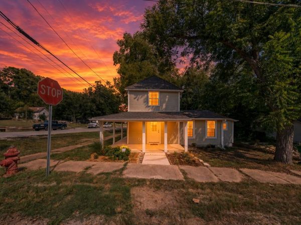 424 N 3rd Street , Thayer, MO 65791