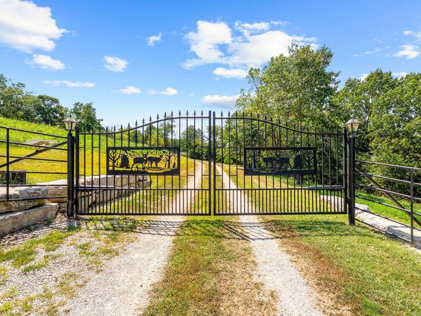 00000 Huckleberry Drive , Omaha, AR 72662