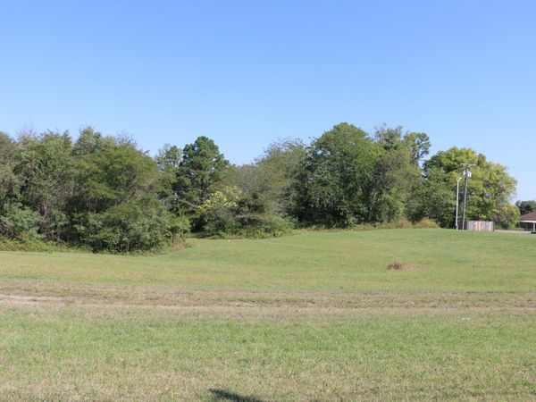 539 Dover Rd , Clarksville, TN 37042