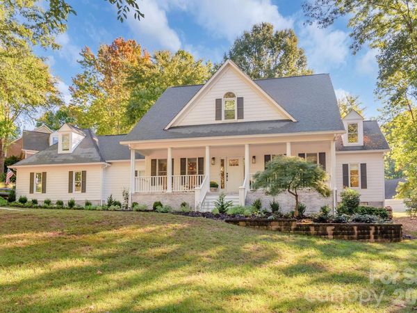 211 Pat Stough Lane, Davidson, NC 28036