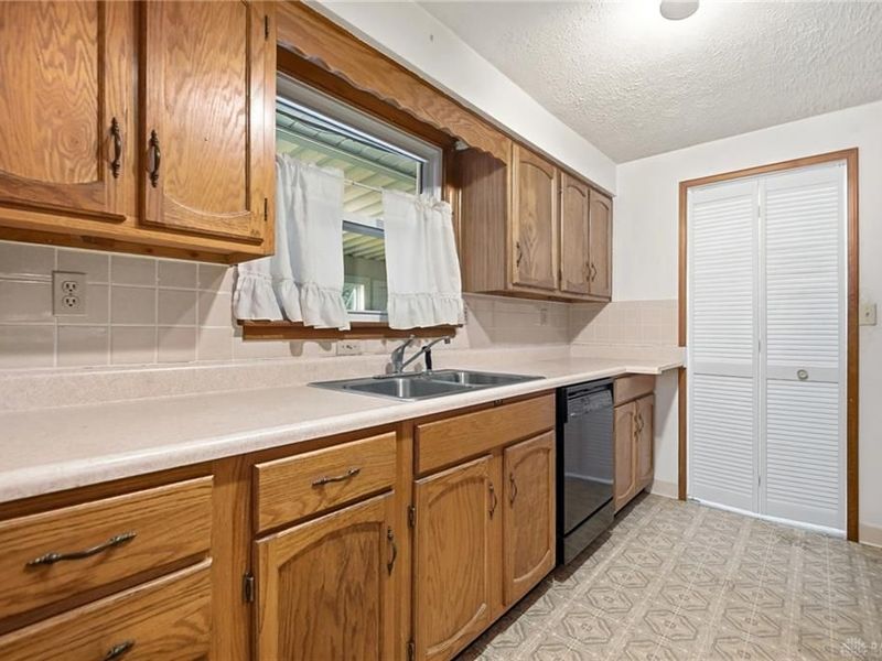 2560 Casey Drive, Springfield, OH 45503 Photo 24