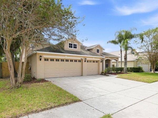 11409 BLUE LILAC AVENUE , RIVERVIEW, FL 33578