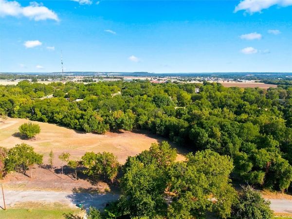 1401 Park Street, Clifton, TX 76634