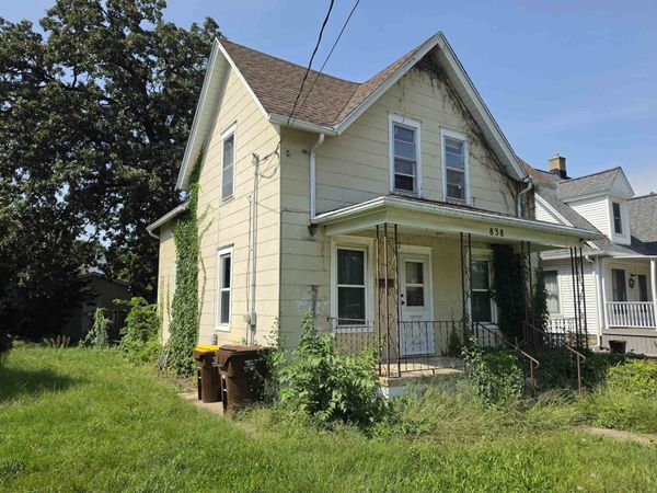 838 Roscoe Avenue, SOUTH BELOIT, IL 61080