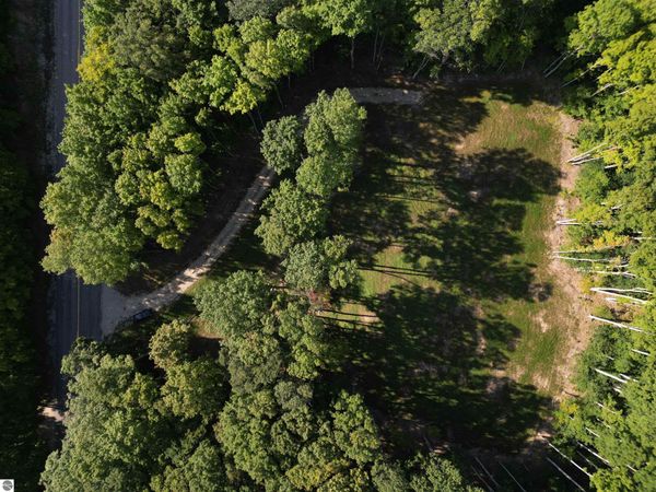 1 Bright Road S, Maple City, MI 49664
