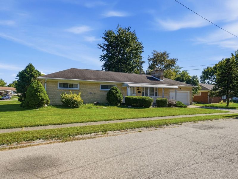 2560 Casey Drive, Springfield, OH 45503 Photo 2