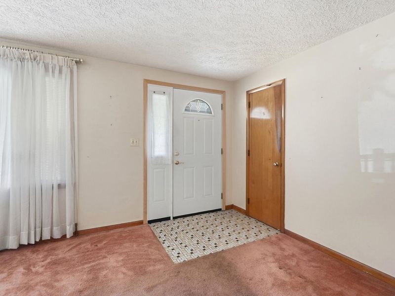 2560 Casey Drive, Springfield, OH 45503 Photo 7