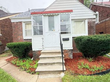 9283 Birwood Street, Detroit, Mi 48204