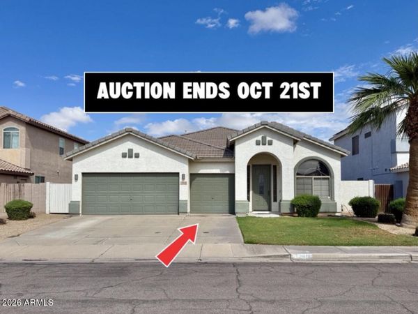 2802 E TULSA Street, Chandler, AZ 85225