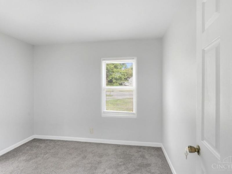 9520 Crestbrook Drive, Springfield Township, OH 45231 Photo 18