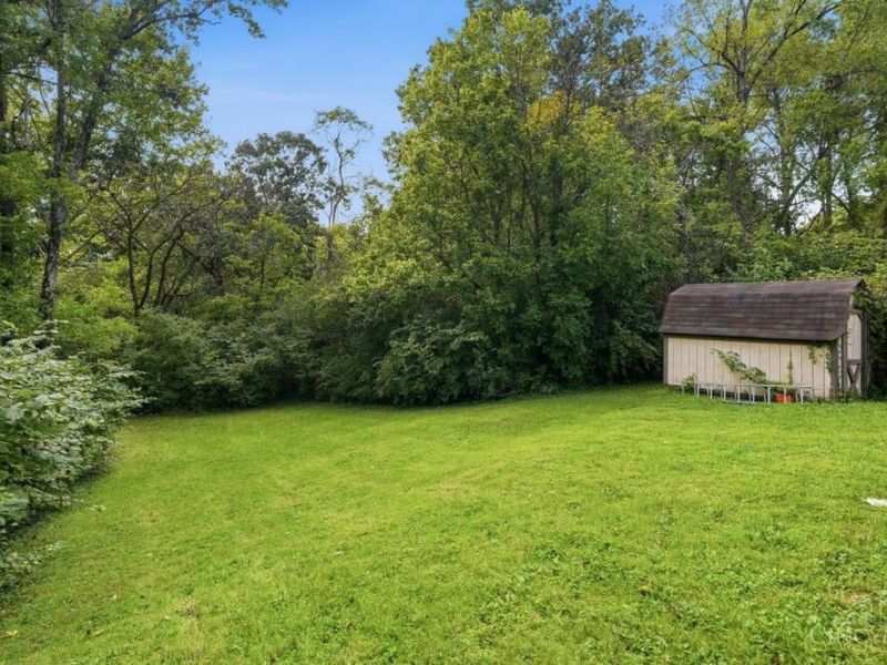 9520 Crestbrook Drive, Springfield Township, OH 45231 Photo 27