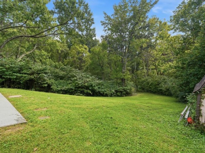 9520 Crestbrook Drive, Springfield Township, OH 45231 Photo 29