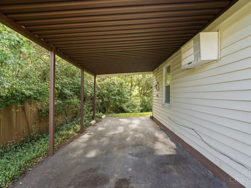 9520 Crestbrook Drive, Springfield Township, OH 45231 Photo 31