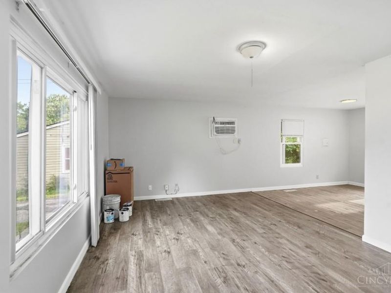 9520 Crestbrook Drive, Springfield Township, OH 45231 Photo 7