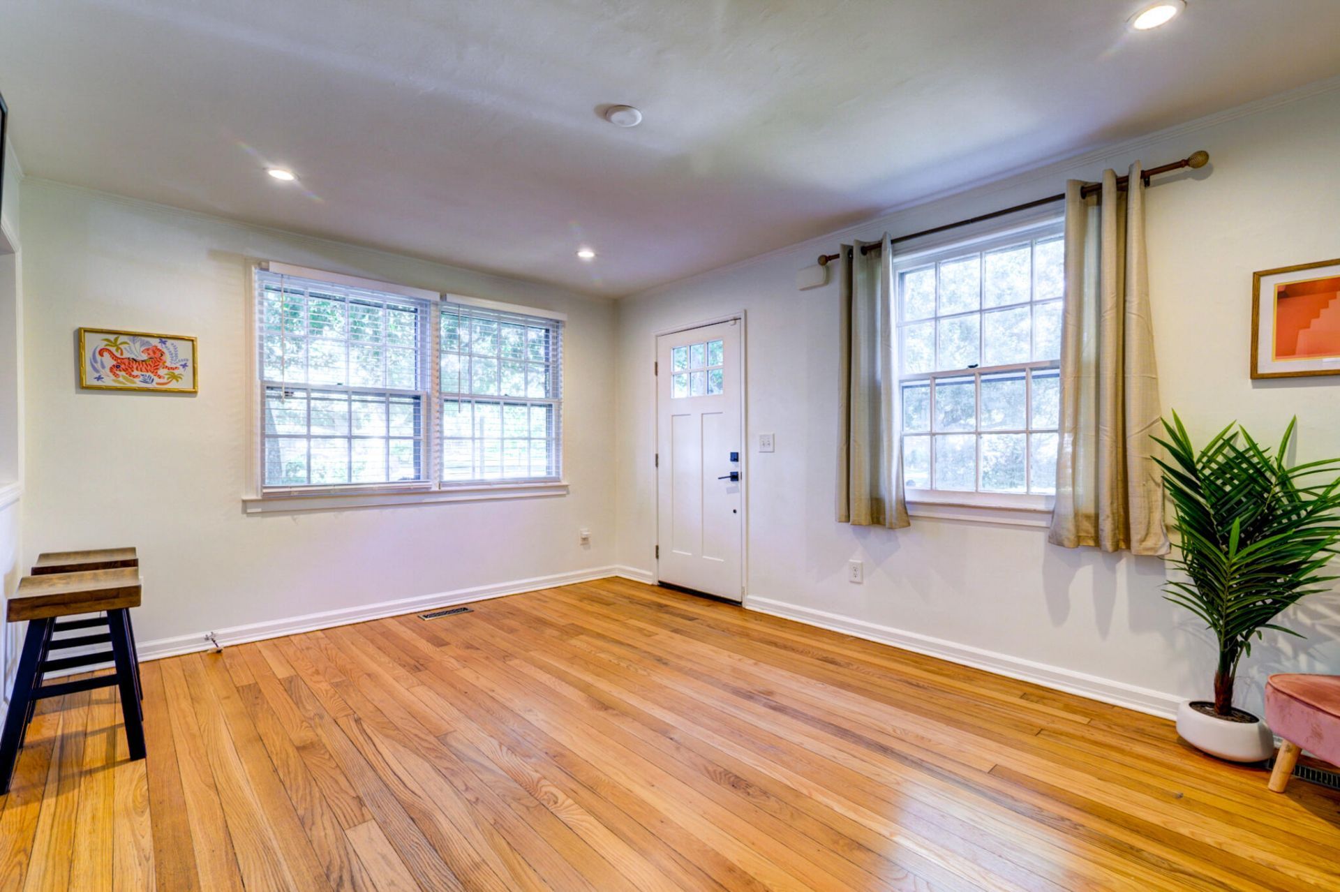 4806 Parkside Drive Photo 11