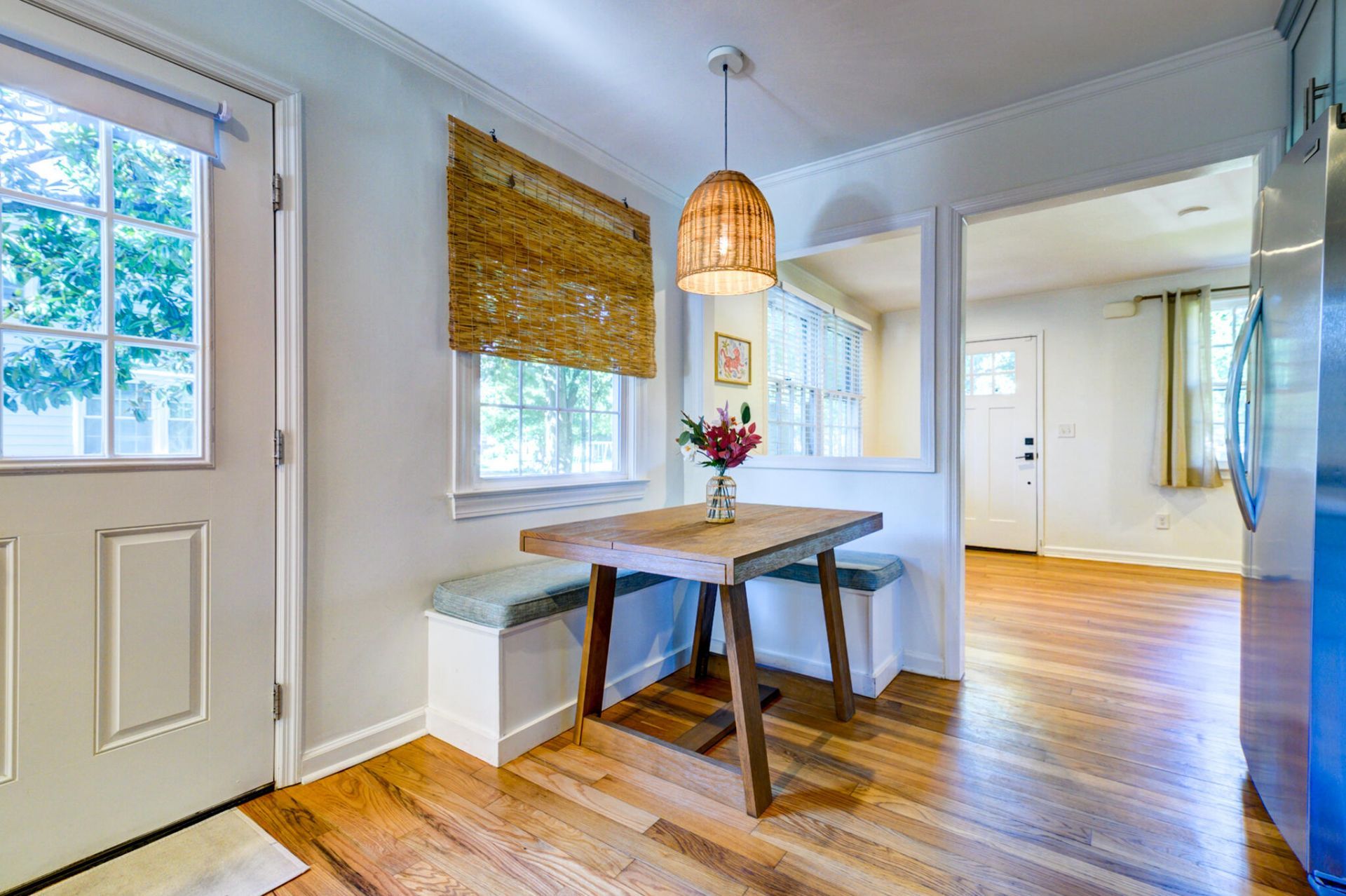 4806 Parkside Drive Photo 8