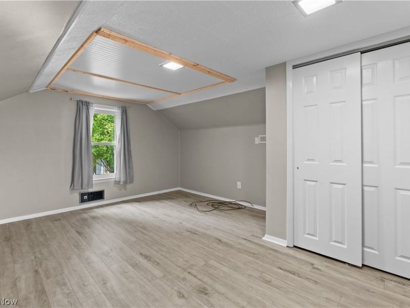 429 W 41st Street, Shadyside, OH 43947 Photo 20