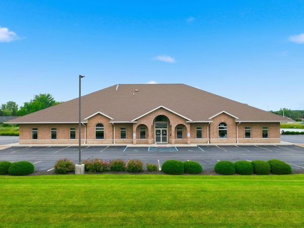 9109 Stellhorn Crossing Parkway, Unit A, Fort Wayne, IN 46815