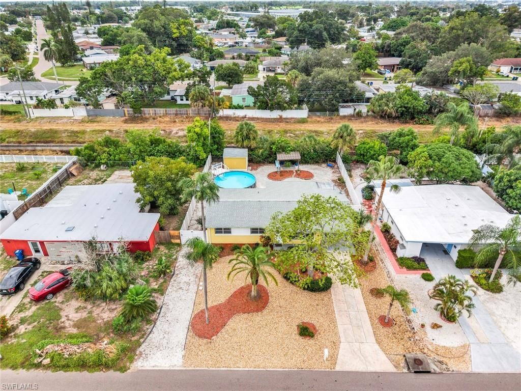 6235 Columbia Dr, Bradenton, FL 34207 Photo