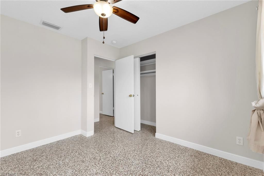 6235 Columbia Dr, Bradenton, FL 34207 Photo