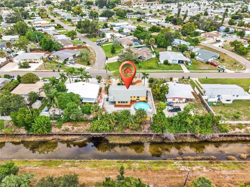 6235 Columbia Dr, Bradenton, FL 34207 Photo