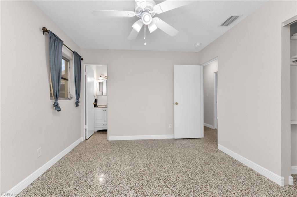 6235 Columbia Dr, Bradenton, FL 34207 Photo