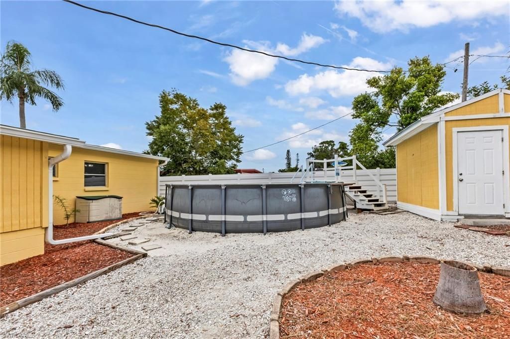 6235 Columbia Dr, Bradenton, FL 34207 Photo