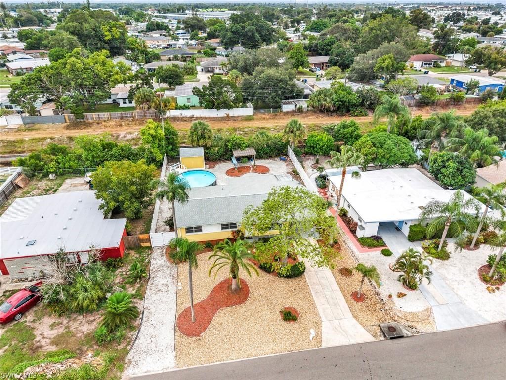6235 Columbia Dr, Bradenton, FL 34207 Photo