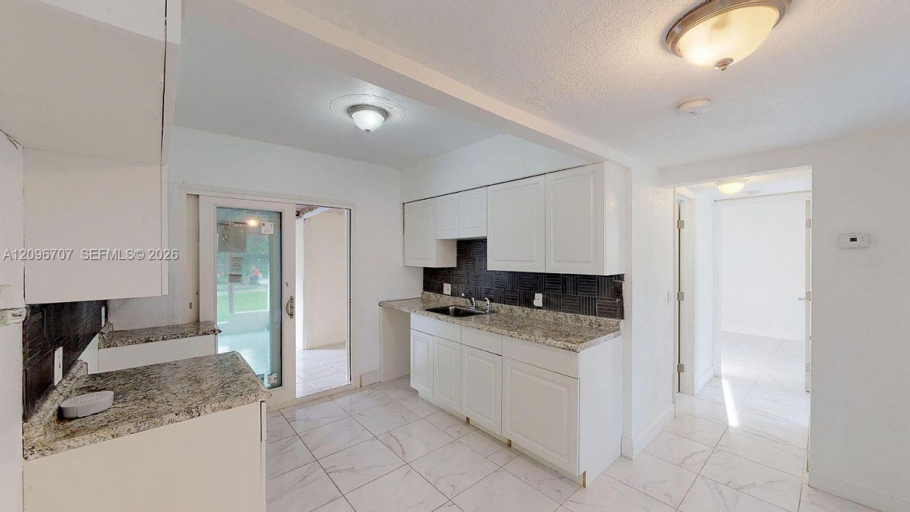505 NE 140th St , North Miami, FL 33161 Photo
