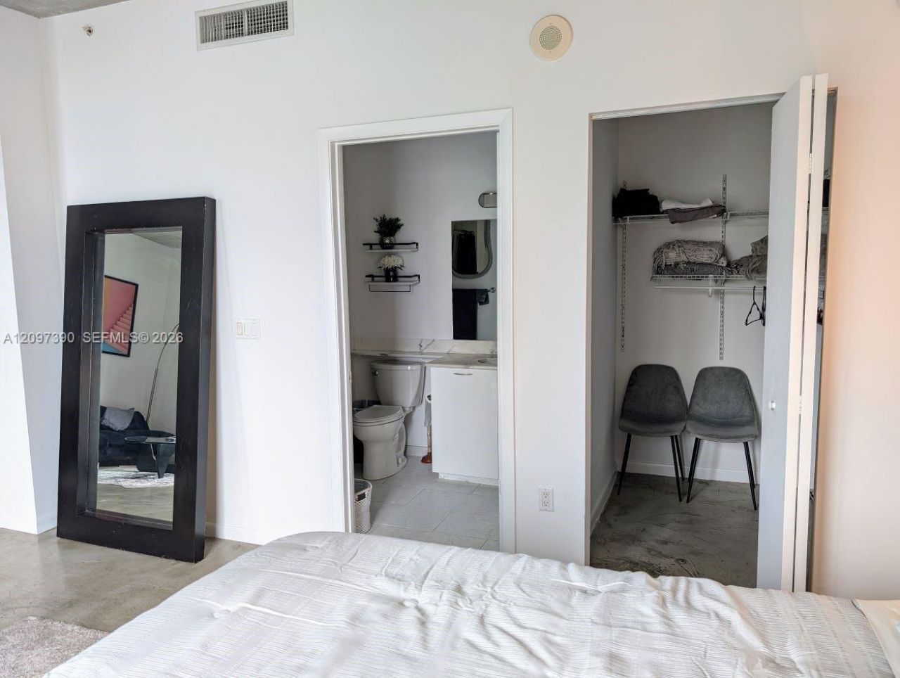 234 NE 3rd St, Unit 1204, Miami, FL 33132 Photo