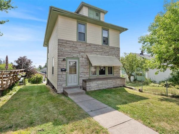 1010 E 9th Street , Duluth, MN 55805