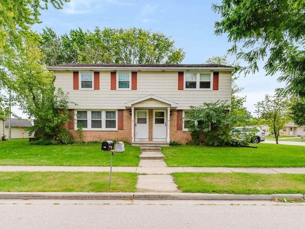113 E JEFFERSON STREET, North Fond Du Lac, WI 54937