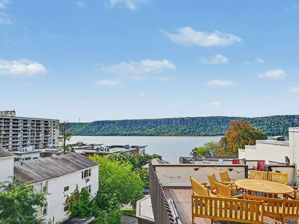 1200 Warburton Avenue, Unit 41, Yonkers, NY 10701