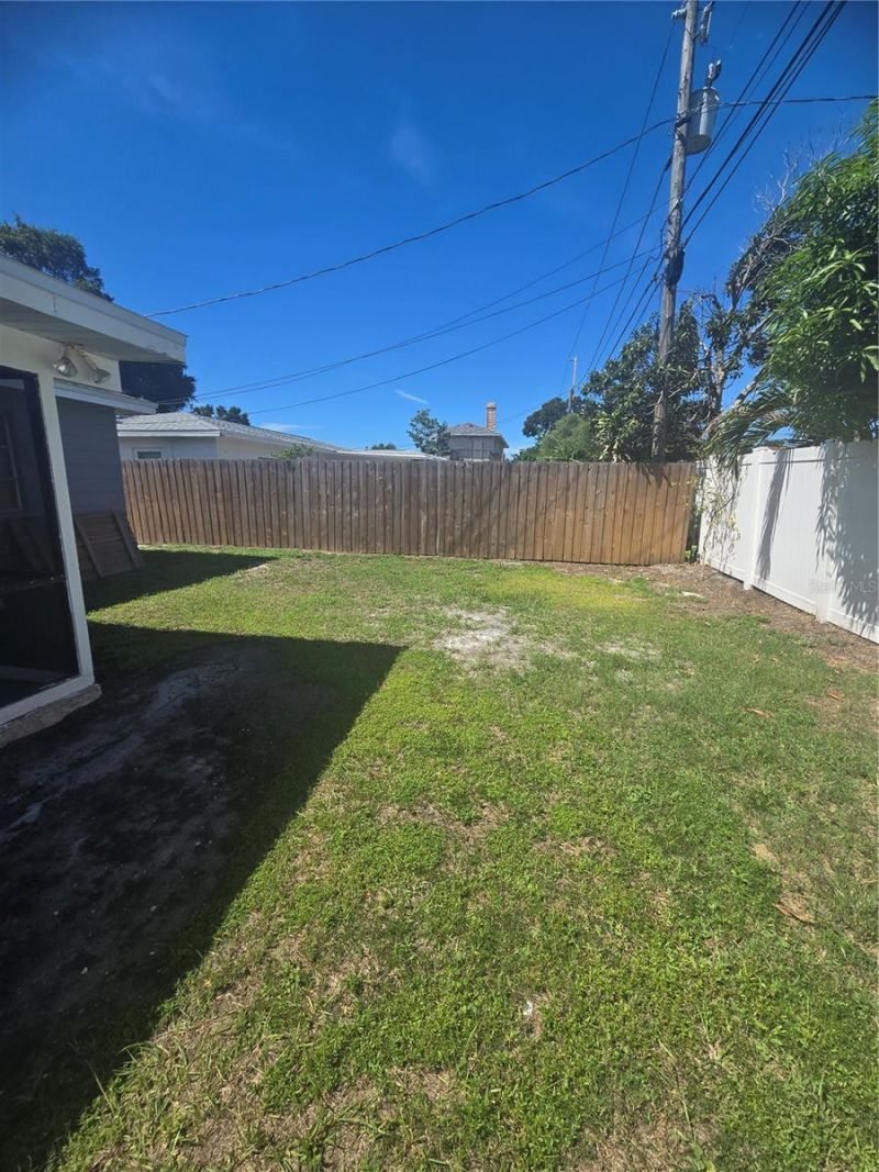6017 23rd Avenue N, Saint Petersburg, FL 33710 Photo