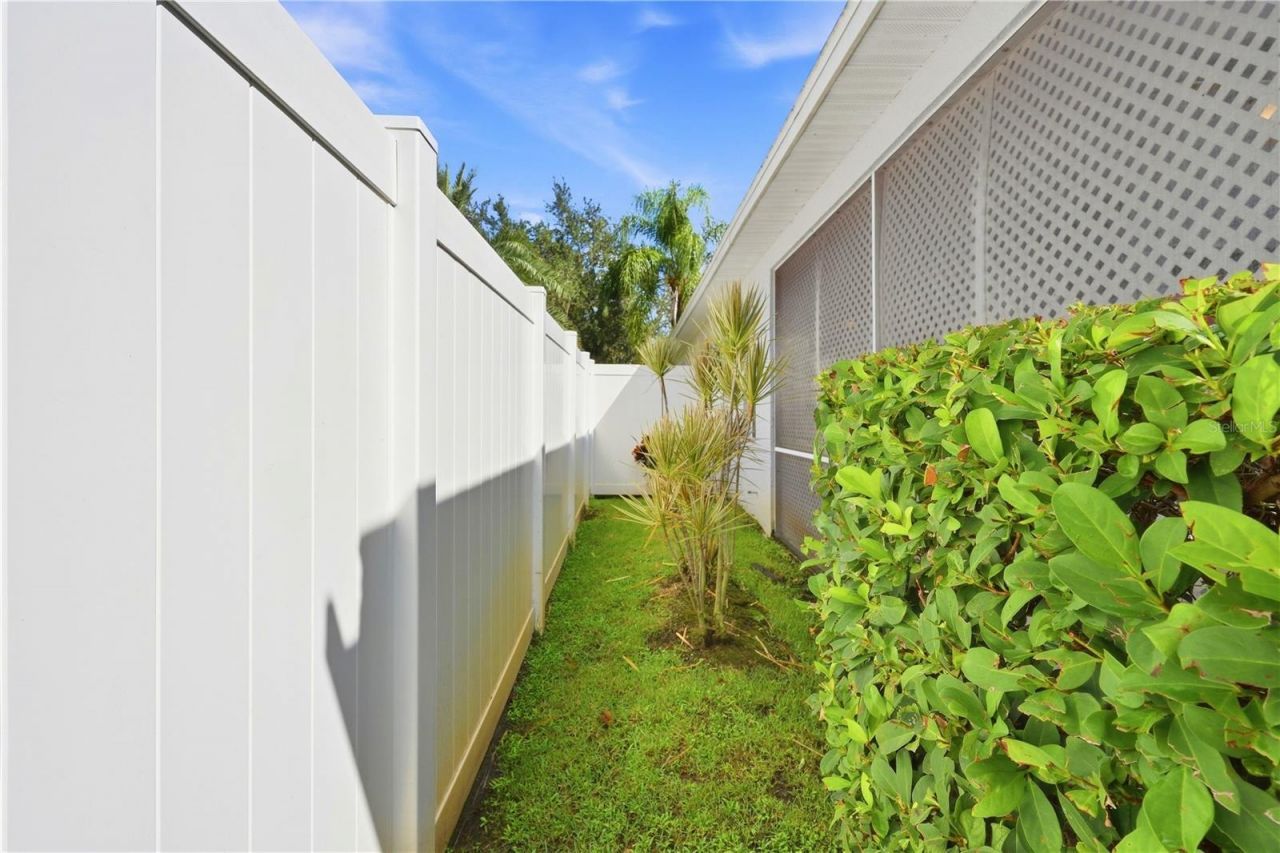 6668 Meandering Way, Lakewood Ranch, FL 34202 Photo