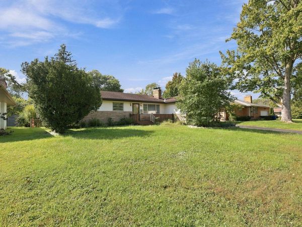 1093 Garden Road , Columbus, OH 43224