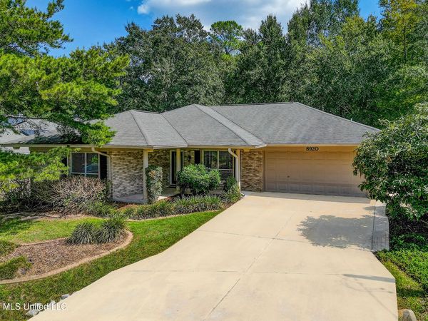 8920 Anahola Court, Diamondhead, MS 39525