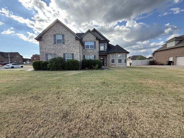2605 Tellyman Ave, Murfreesboro, TN 37130