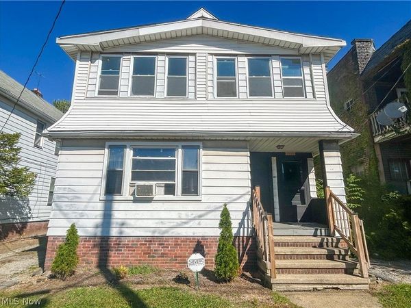 15005 Lucknow Avenue , Cleveland, OH 44110