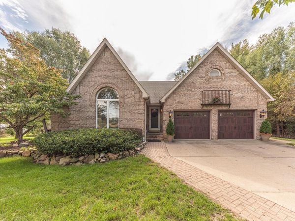 10445 E Stony Creek Road, Milan, MI 48160