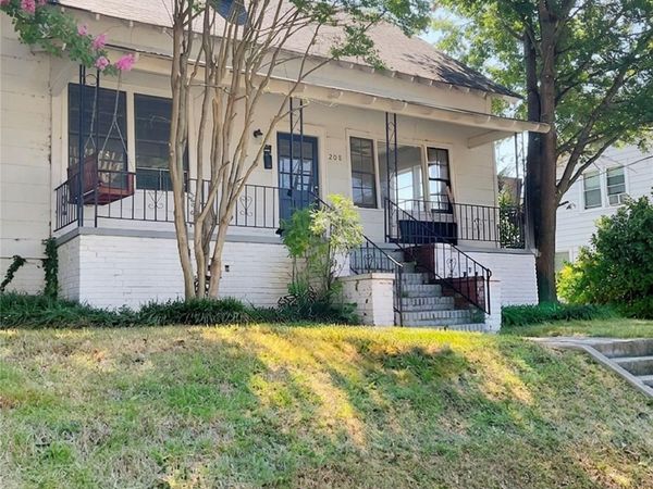 208 S Ransom Street , Gastonia, NC 28052