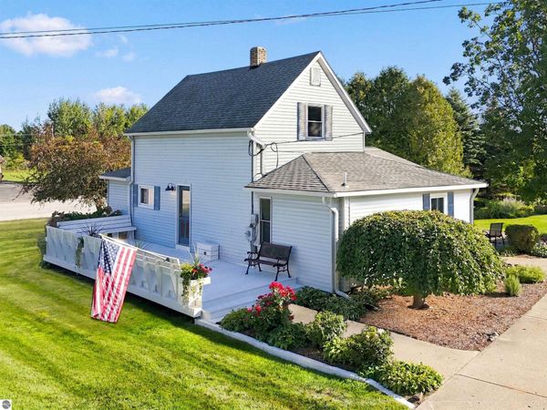7008 Cairn Highway, Kewadin, MI 49648