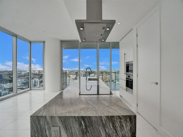 700 NE 26th Ter , Unit 3505, Miami, FL 33137