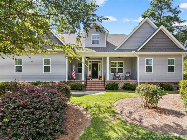 2 Macon Lane, Pinehurst, NC 28374