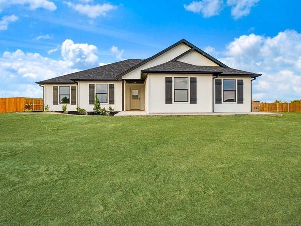 27 Private Road 33039 , Brookston, TX 75421